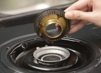 The Secret to Fixing an Uneven Gas Stove Flame with a Single Toothpick