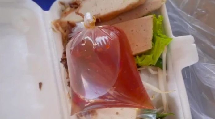 The Ultimate Hack to Open a Fish Sauce Packet Without Any Fuss