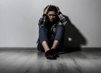 What is Monophobia? Understanding the Fear of Being Alone