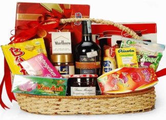 Where to Buy Tet Holiday Gift Baskets in Ho Chi Minh City for 2024?