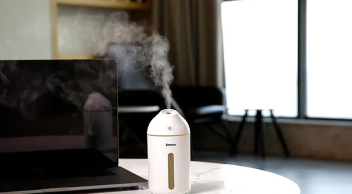 Should You Use a Misting Fan to Cool Down During Hot Summer Days?