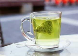 8 Delicious Foods That Act as Natural Deodorizers, Leaving You Smelling as Sweet as a Fragrance