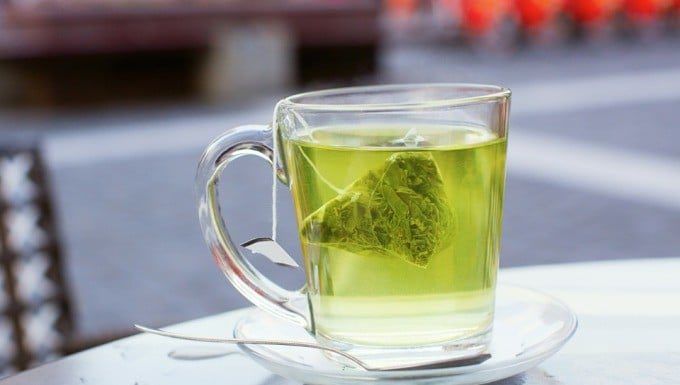 8 Delicious Foods That Act as Natural Deodorizers, Leaving You Smelling as Sweet as a Fragrance