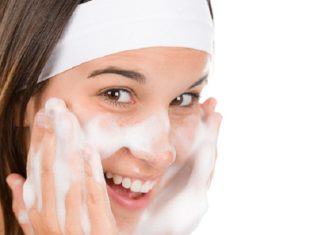 “The Ultimate Guide to Perfect Skin: Mastering the Art of Cleansing with Face Wash”