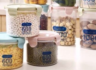 The Ultimate Showdown: Glass vs. Plastic Jars
