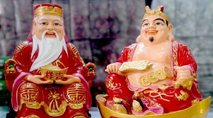 “Attract Wealth and Prosperity: Auspicious Dates to Invite the Earth God of Wealth in 2022”