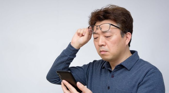 “The Dizzying Dilemma: Reframing the Discomfort of Adjusting to New Glasses”