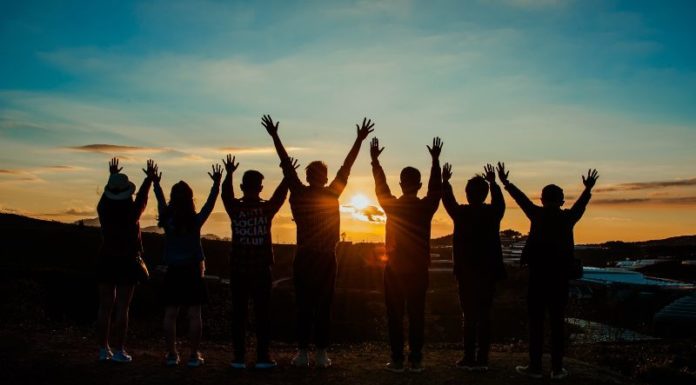 The Best and Most Heartfelt Poems and Verses About Friendship