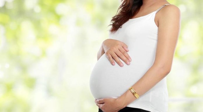 Signs of Pregnancy While Breastfeeding: What Moms Need to Know