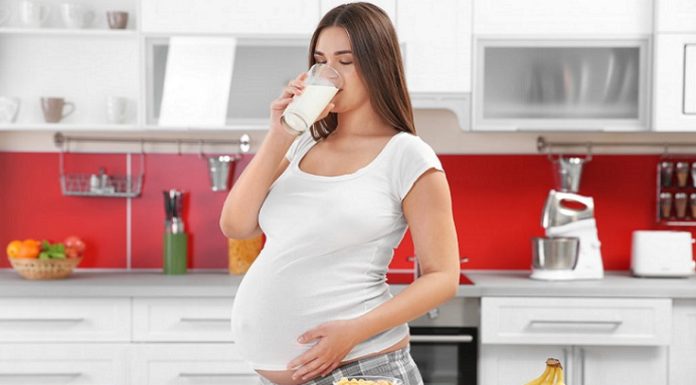 Common Misconceptions About Prenatal Supplements: Debunking the Myths for Expectant Mothers