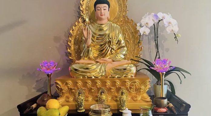 The Do’s and Don’ts of Setting Up a Home Buddhist Altar