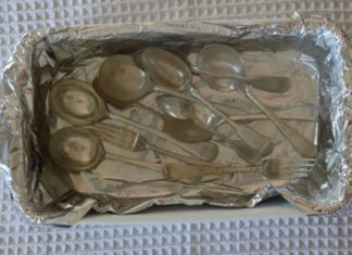 The Magic of Boiling Water: Super Easy, Super Clean House Cleaning Tricks You Need to Try Once