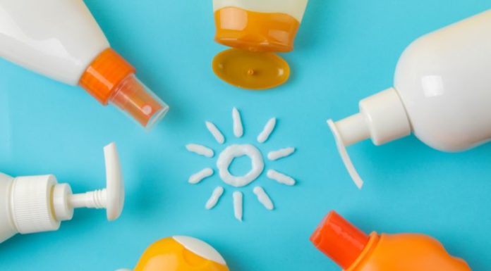 The Sneaky Habits That Are Damaging Your Spine