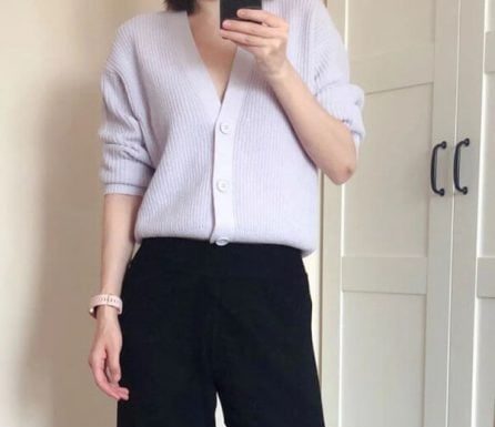 The Ultimate Guide: 5 Pairs of Shoes to Elevate Your Style with Wide-Leg Trousers