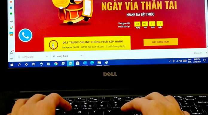 Avoiding COVID-19 Infection While Buying Gold on the God of Wealth Day