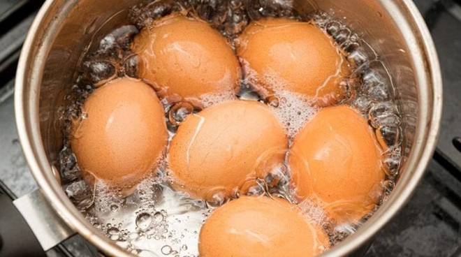 The Perfectly Boiled Egg: No More Runny Whites!