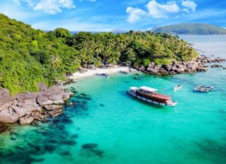 The Ultimate Guide to Phu Quoc Delicacies: 28 Mouth-watering Treats to Try and Buy as Gifts