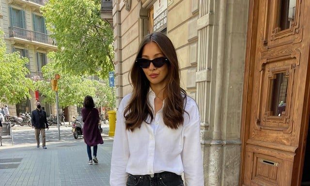 The Ultimate Style Guide: 10 Ways to Rock Wide-Leg Pants Like a Fashion Blogger