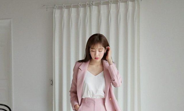 The Latest Trend: 5 European-Style Pants Every Girl Needs for Summer 2024