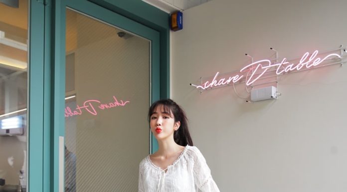 The Ultimate Style Guide: 5 Summer Pants to Keep You Cool and Chic