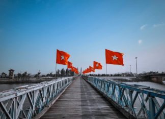 The Tasty Delights of Quang Tri: 15 Mouth-watering Local Specialties to Try and Take Home as Gifts