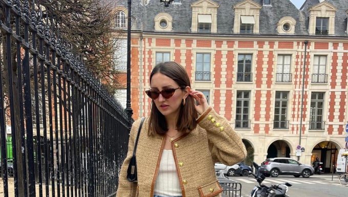 The Ultimate Guide: 4 Timeless Jeans Styles Every Woman Should Own