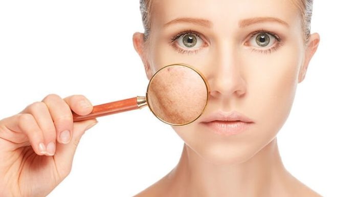 6 Tips to Combat Dull, Lifeless Skin Caused by Long Office Hours