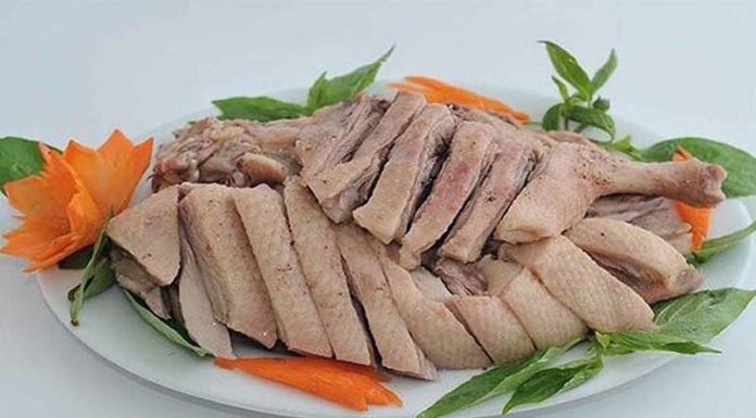 Can New Moms Eat Duck Meat? Postpartum Dietary Considerations.