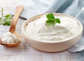 What is Sour Cream? Can You Substitute Sour Cream in Cooking?