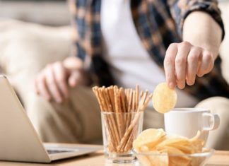 6 Bad Habits That Make You Gain Weight Rapidly