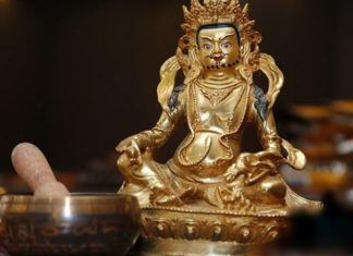 The Fortune God’s Blessings for the 12 Zodiacs: Unlocking Abundant Wealth and Prosperity