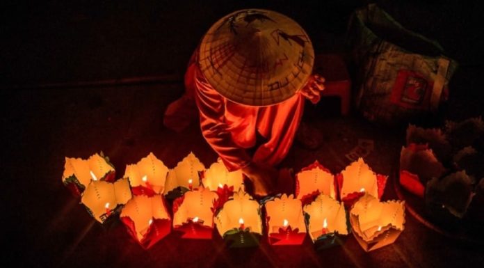 The 3 Immediate Actions to Take to Ward Off Bad Luck and Invite Wealth This Spirit Moon