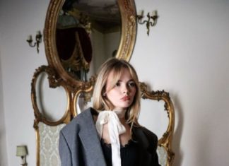 The Bow Trend: A Chic Woman’s Go-to Accessory for a Fun and Flirty Look