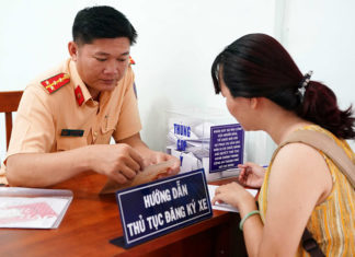 The Ultimate Guide to: Motorcycle License Plate Replacement – An Easy, Step-by-Step Process to Get Your New Plates.