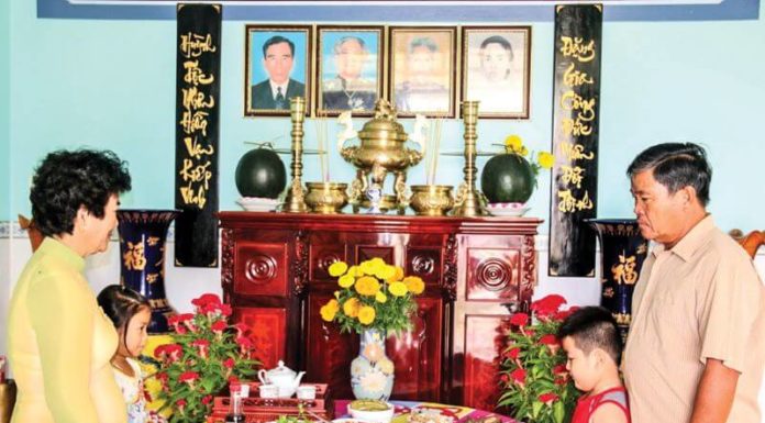 The Ancient Rituals of Vietnamese Ancestor Worship: Unveiling Tet’s Sacred Traditions