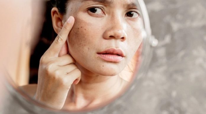 The Ultimate Skincare Guide for Computer-Bound Beauties