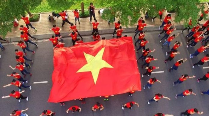 30 Powerful Poems Celebrating Independence Day: A Collection