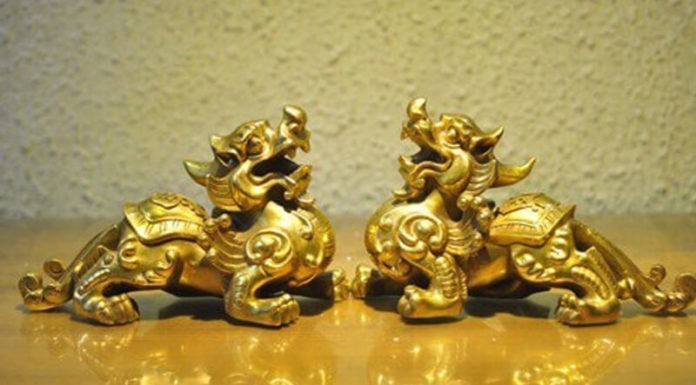 Feng Shui Paintings for Metal-Element People to Attract Wealth and Luck