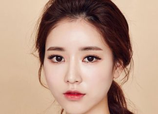 The Ultimate Guide to Flawless Makeup: Tips and Tricks for a Beautiful, Radiant Complexion