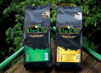 The Perfectly Brewed Cup: Crafting a Classic Black Coffee with The JUN Instant Blend