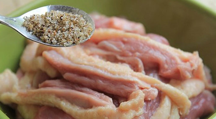 The Ultimate Guide to Seasoning: How to Flavor Your Dishes Like a Pro