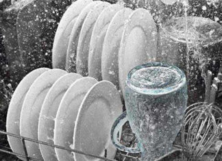 The Pros and Cons of Dishwashers: A Comparison to Traditional Hand Washing Methods