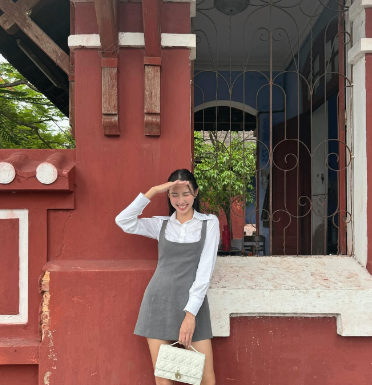 The Ultimate Style Guide: 4 Vietnamese Beauties and Their Fashionable Transformations with Versatile Dresses