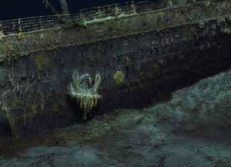 Why Isn’t the Titanic’s Wreck Crushed at the Bottom of the Ocean?
