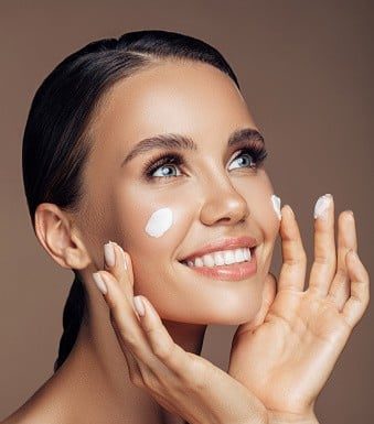 8 Skin-Saving Vitamins: A Girl’s Guide to Glowing from Within