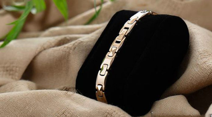 Does the Stroke-Detecting Bracelet Really Work?