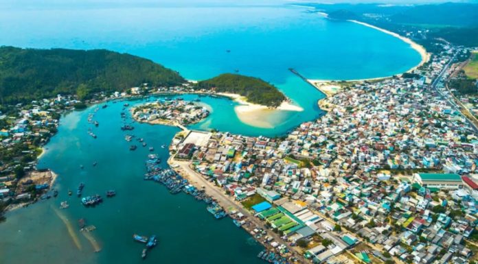 The Serene Escape: Embracing the Peaceful Rhythm of Sa Huynh, Quang Ngai’s Fisherfolk