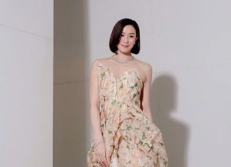 The Ageless Charm of Xa Thi Man: Unveiling Her Age-Defying Secrets