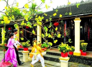 The Ultimate Guide to Choosing the Best Time and Direction for a Prosperous Start to the Year of the Dragon 2024