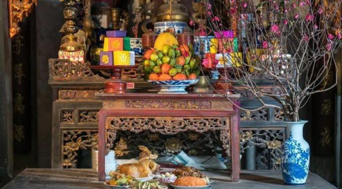 The Ultimate Guide to Lunar New Year’s Eve: Ancestral Worship, Paper Offering, and Rituals